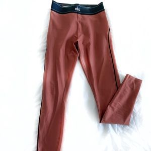 Alo Full Length Leggings Burnt Orange Black Detail